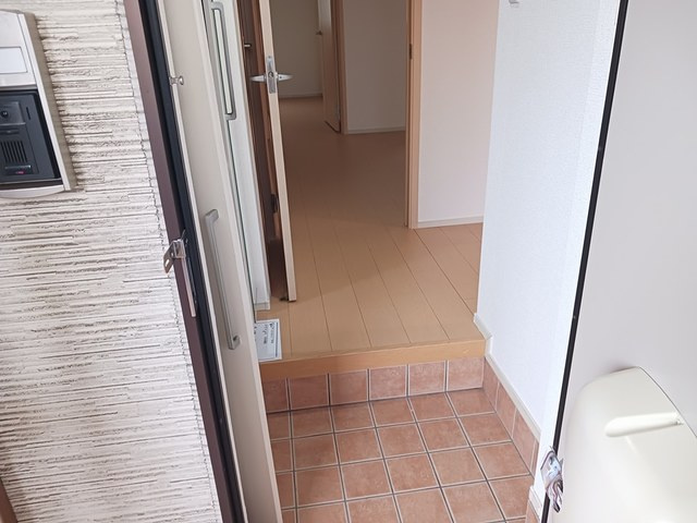 アルコバレーノ和の玄関