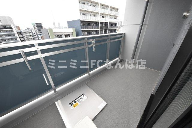 S-RESIDENCE難波西alterのバルコニー