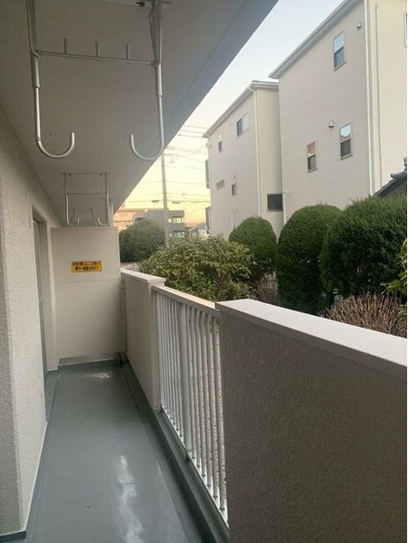 清水ハイツのバルコニー