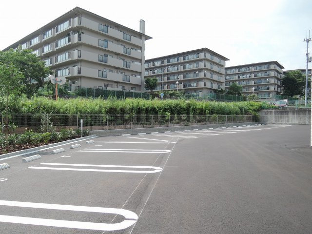 コージーガーデンの駐車場