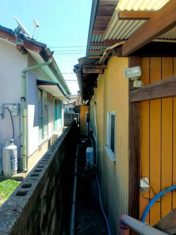 【成約済】人吉市鶴田町　中古戸建　古民家の前面道路含む現地写真