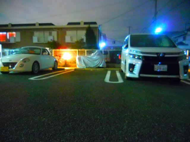 高槻市郡家新町のアパートの駐車場
