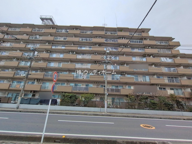 ウェルフェアグリーン越谷　中古マンションの外観