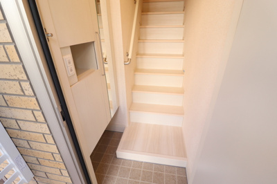 【玄関】 | サン・ルミエール