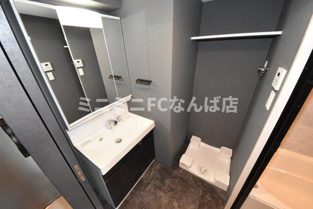 S-RESIDENCE難波西alterの洗面所