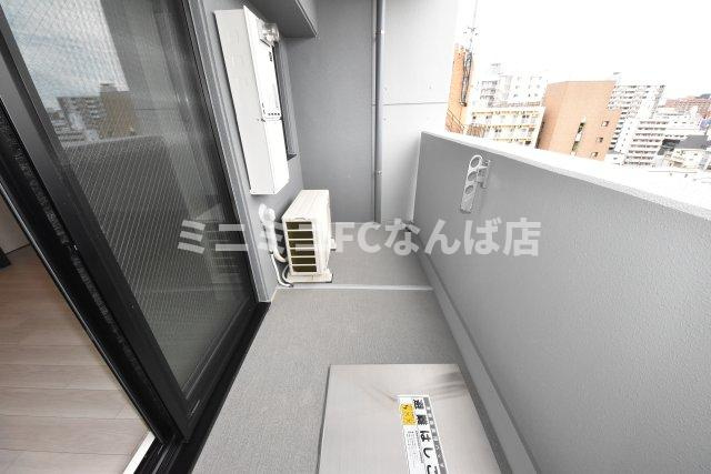 S-RESIDENCE難波西alterのバルコニー