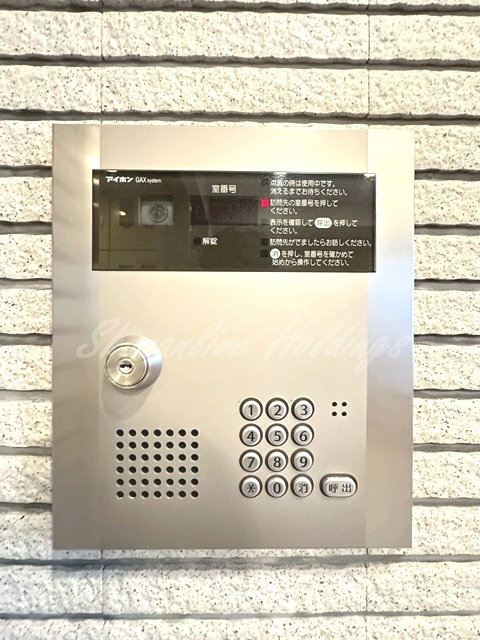 Villa Borgheseのセキュリティ|モニター付きインターホン♪