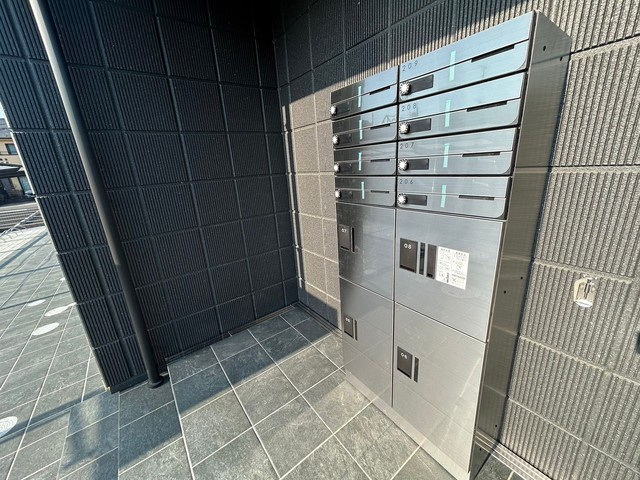 シェリーココのその他共用部分|宅配ボックス