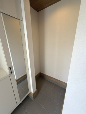 【玄関】 | （商談中）新築住宅　南国市緑ヶ丘２期②