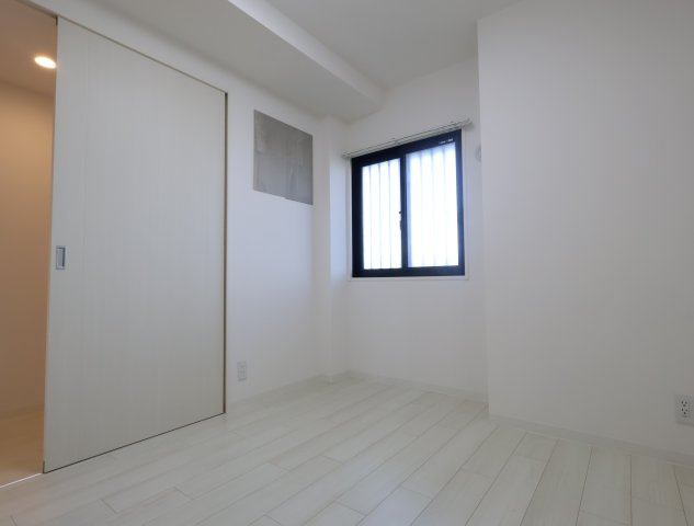 アルファスマート西福原けやき通りの収納|洋室5帖　クローゼット