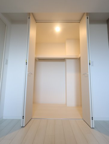 アルファスマート西福原けやき通りの収納|2.4帖ウォークインクローゼット！たっぷり収納いただけます！