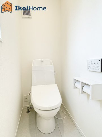 明石市二見町東二見1310-10　全6棟C号棟　新築戸建のトイレ|【ホームページに現地動画掲載中】●年中無休：当日予約可●トイレが2か所あるので夜中も安心です