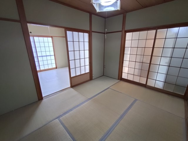【和室】 | 令和荘