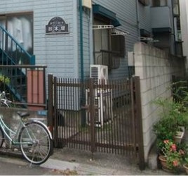 タウンコート日本堤のエントランス