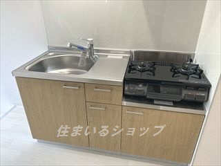 広島市安佐北区口田南１丁目のアパートのキッチン|２口ガスコンロはサービス品