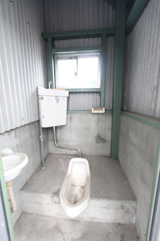 十方町１４８倉庫のトイレ