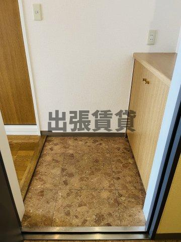 仲介手数料０円！アル・ドゥ・6の玄関