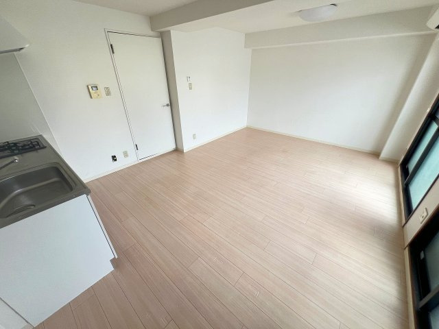 ループ千里丘の居間・リビング