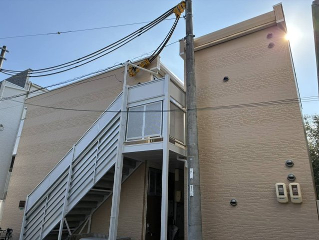 レオパレスラピスラズリ