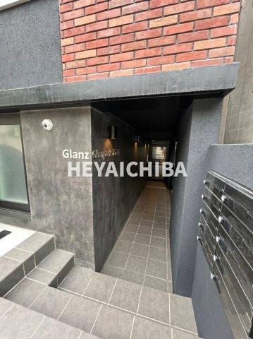 Glanpark池之端のエントランス