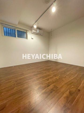 Glanpark池之端の寝室