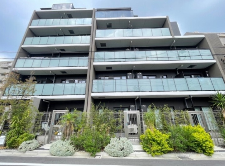 レジディア高田馬場の外観