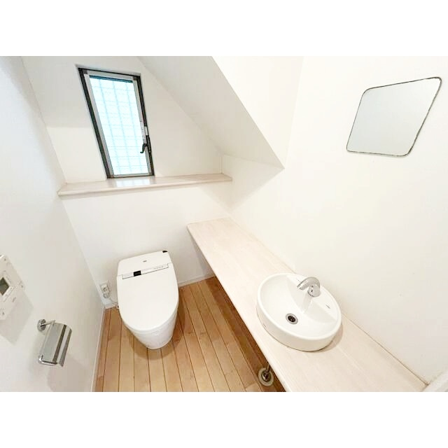 茅ヶ崎市東海岸北１丁目のテラスのトイレ