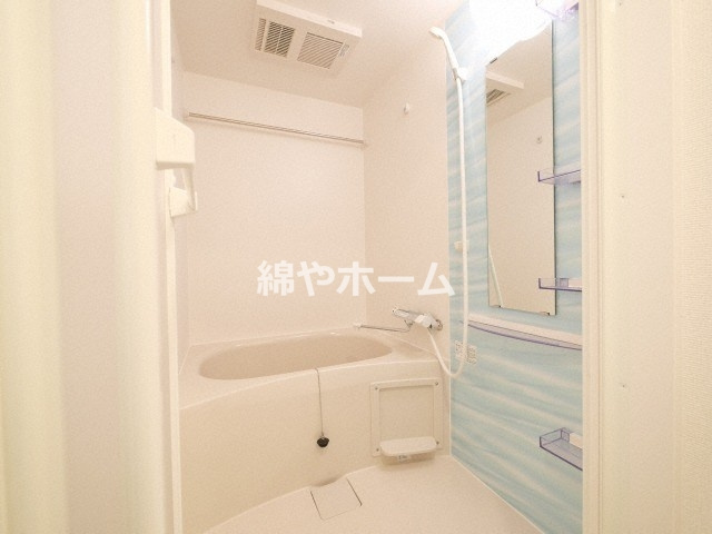 セレニテ桜川駅前プリエの浴室|日々の疲れを癒すお風呂付です