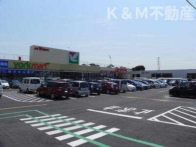 ドゥ・ソレイユの周辺|ヨークマート花野井店まで1,000m 