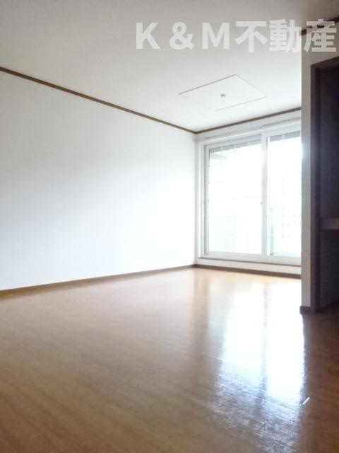 ドゥ・ソレイユの居間・リビング|ゆったり過ごせるリビングです