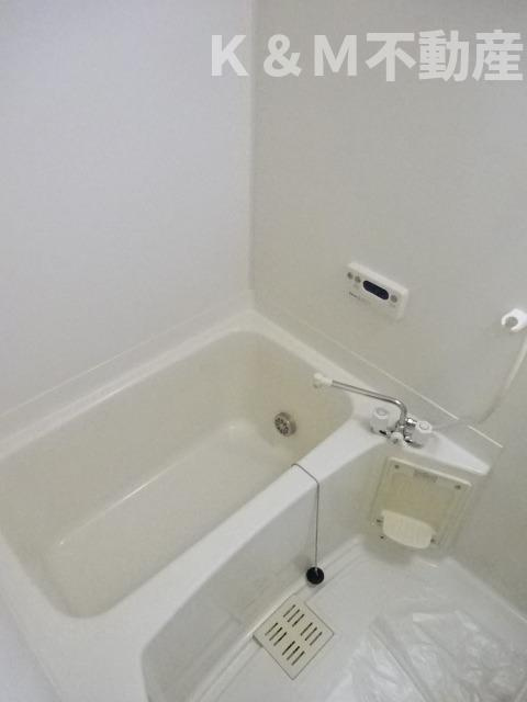 ドゥ・ソレイユの浴室|お風呂です