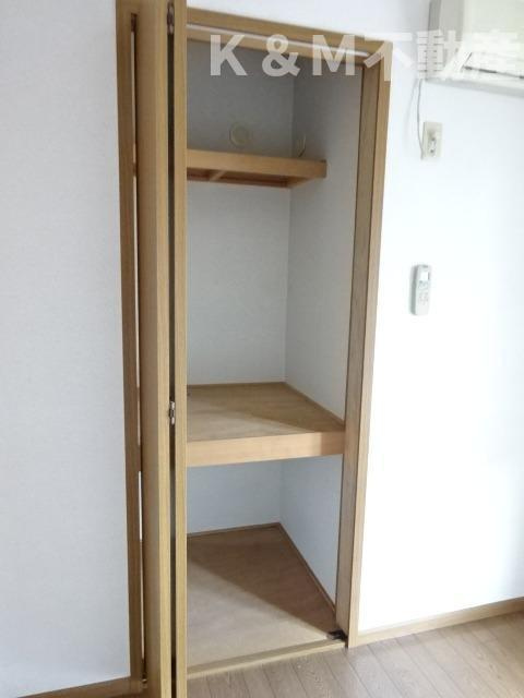 ドゥ・ソレイユの収納|収納豊富です