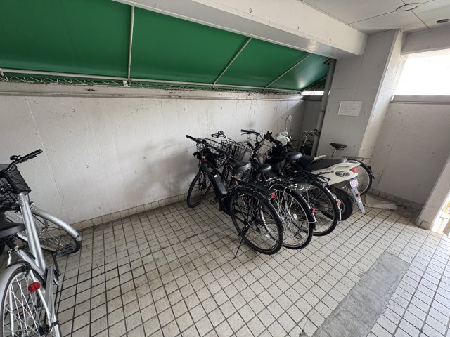 ヴィークル学院前のその他共用部分