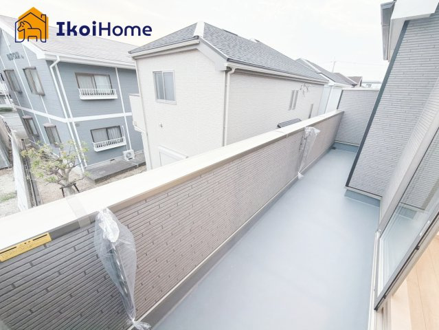 明石市二見町東二見1310-10　全6棟F号棟　新築戸建のバルコニー|【ホームページに現地動画掲載中】●年中無休：当日予約可●陽当り良好南西向バルコニー！屋根は８万円～可