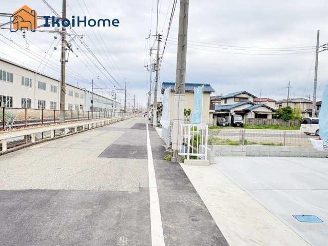明石市二見町東二見1310-10　全6棟F号棟　新築戸建のその他|【ホームページに現地動画掲載中】●年中無休：当日予約可●お車は並列で2台駐車可能！自転車・バイクも〇