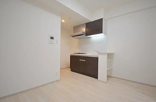 スプランディッド新大阪キャトルの居間・リビング