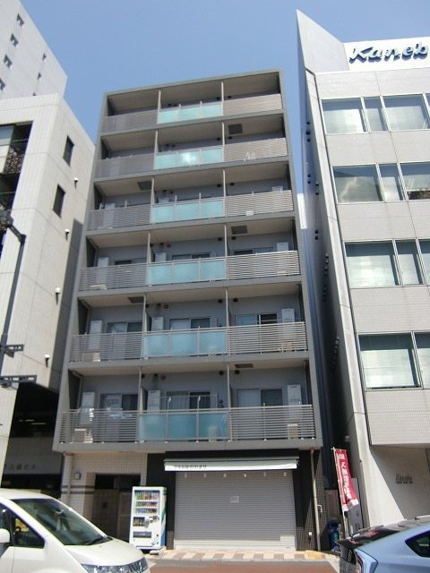 アストル吉敷町の外観|立派なマンションです！