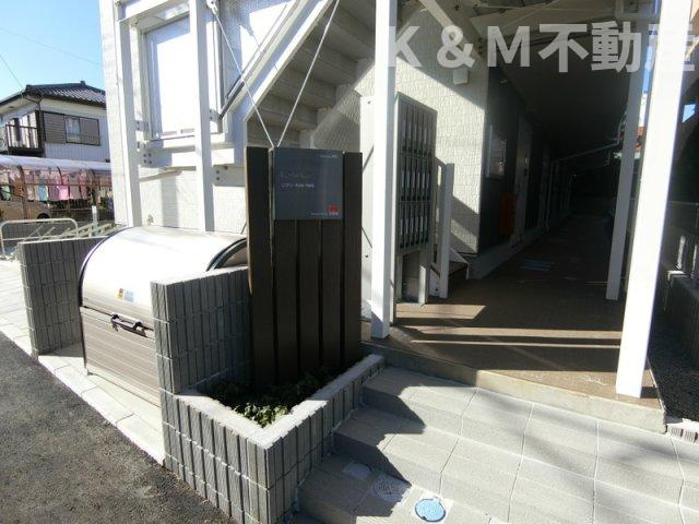 リブリ・Aura mareのエントランス|落ち着いたエントランスです