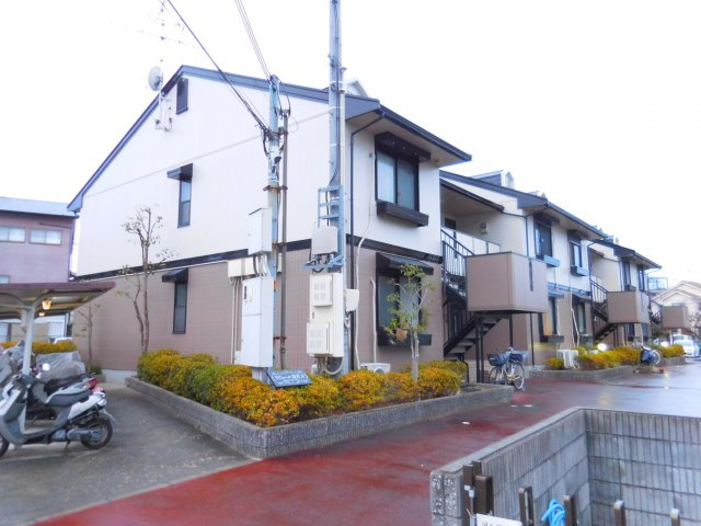 リヴェール深沢の外観