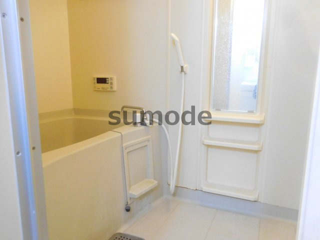 リヴェール深沢の浴室