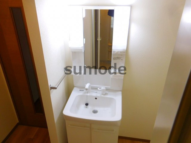 リヴェール深沢の洗面所