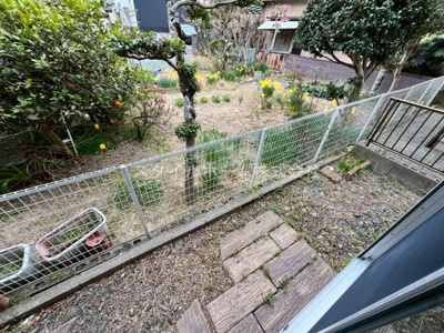 【庭】 | 東小鷹野貸家