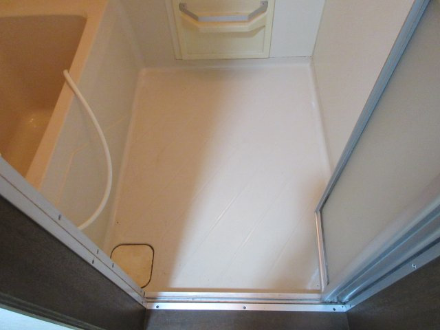 シェルメゾンAの浴室