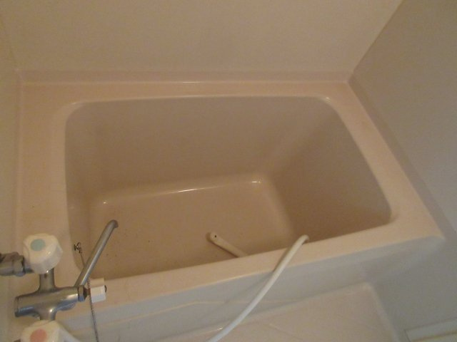 シェルメゾンAの浴室