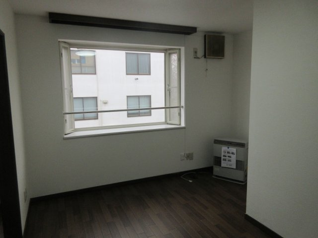 シェルメゾンAの居間・リビング