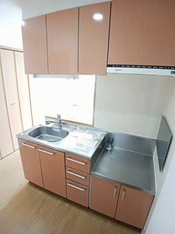熊本市中央区国府３丁目のアパートのキッチン|キッチンでお料理をお楽しみください