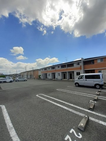 合志市豊岡のアパートの駐車場|駐車場があります