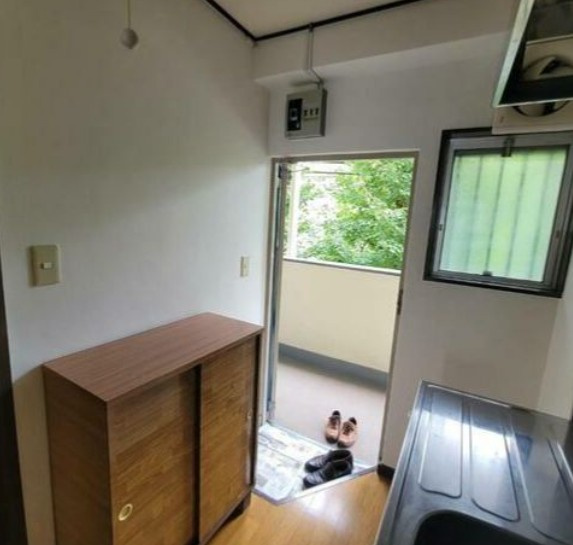 小野寺コーポの玄関