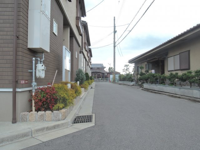 エスクードⅡの周辺