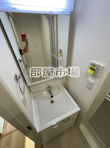 ラヴィデ香風園の洗面所